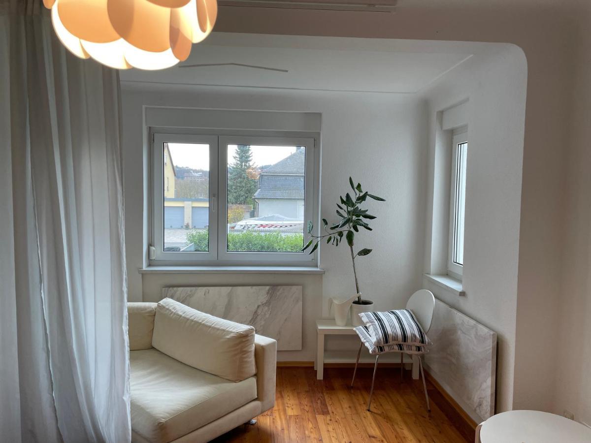 Altstadt Naehe 7 Min Fussweg Ueber Alte Maibruecke Zu Pension Mit Balkon & Garten, Ideal For Long Stay, Relocation Ochsenfurt Kültér fotó