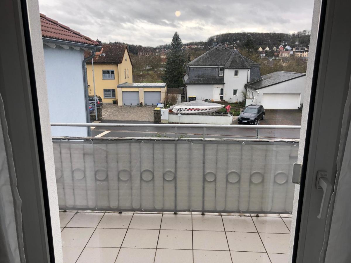 Altstadt Naehe 7 Min Fussweg Ueber Alte Maibruecke Zu Pension Mit Balkon & Garten, Ideal For Long Stay, Relocation Ochsenfurt Kültér fotó